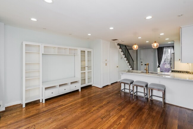 Foto del edificio - 847 3rd St SW