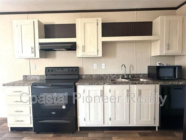 Foto del edificio - 806 N Swindell Ave