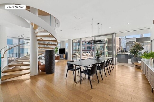 Building Photo - 68-70 Watts Street S16B