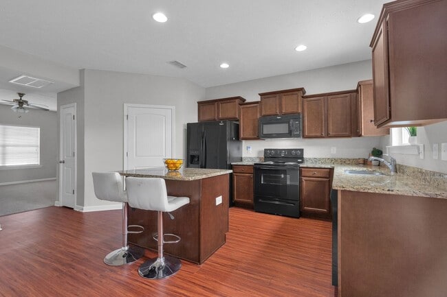 Photo - 807 Lower Park Pl Townhome