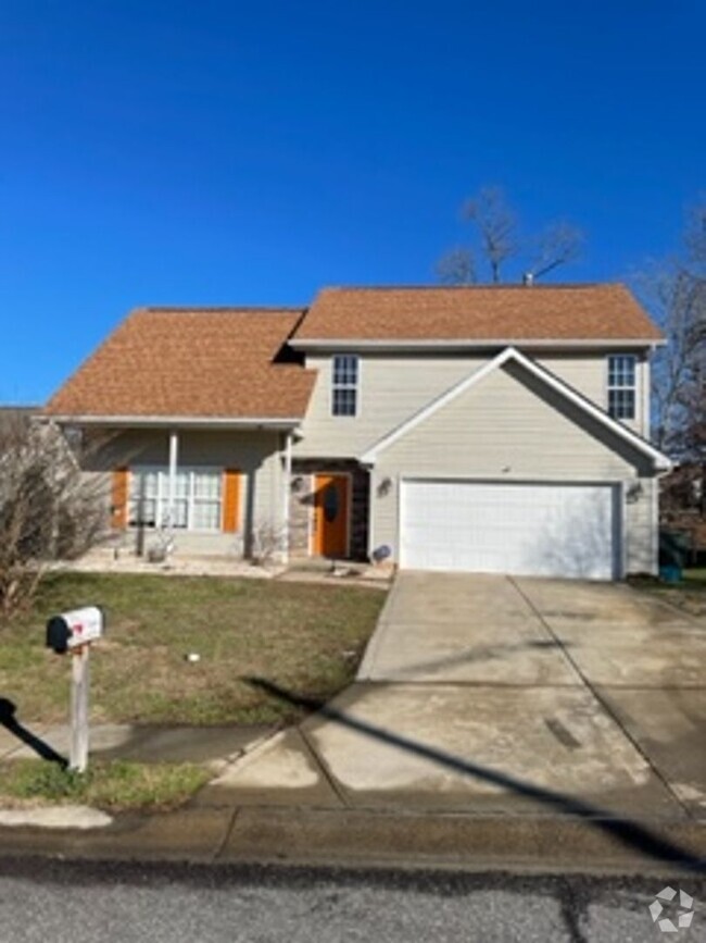 Building Photo - 2706 Stagbuck Dr