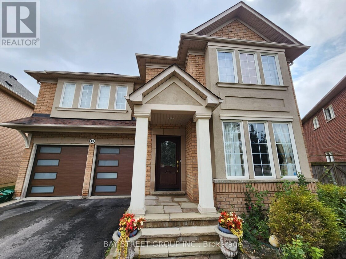 Photo principale - 19 Goldlist Dr