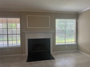 Building Photo - 4727 Heritage Country Ln