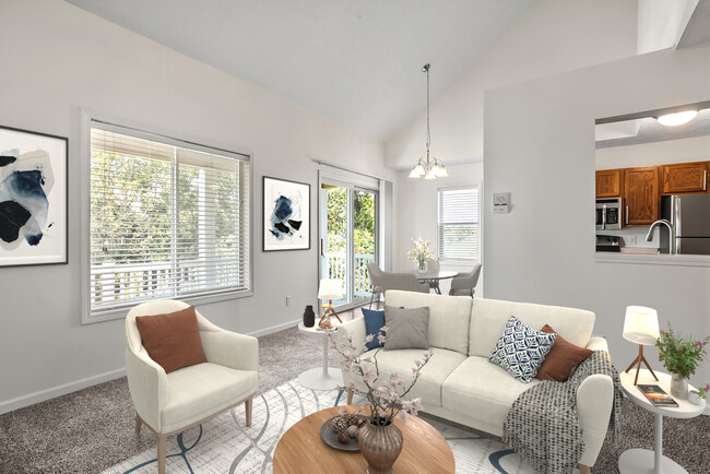 Main floor living room - Eagle's Nest Apartments