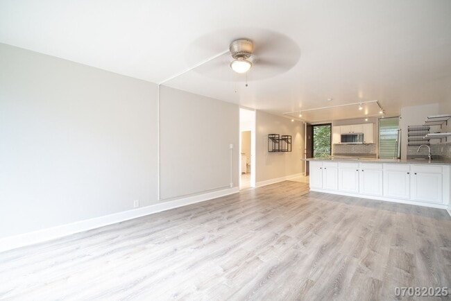 Building Photo - $3100 / 3 Bed / 2 Bath in Launani Valley a...