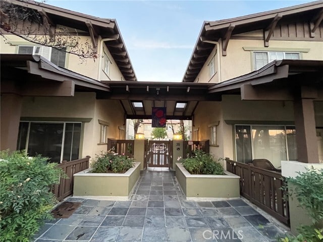 Foto del edificio - 38 N Bonnie Ave