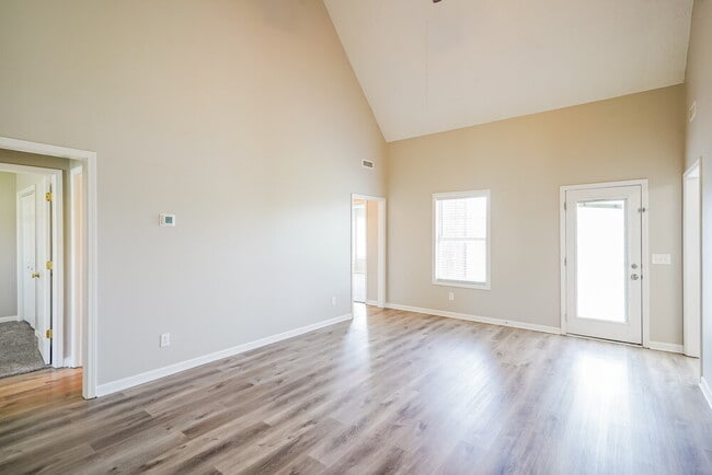 Foto del edificio - 6006 Boxer Pl