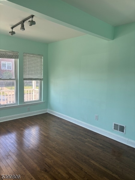 Foto del edificio - 939 Meacham Ave