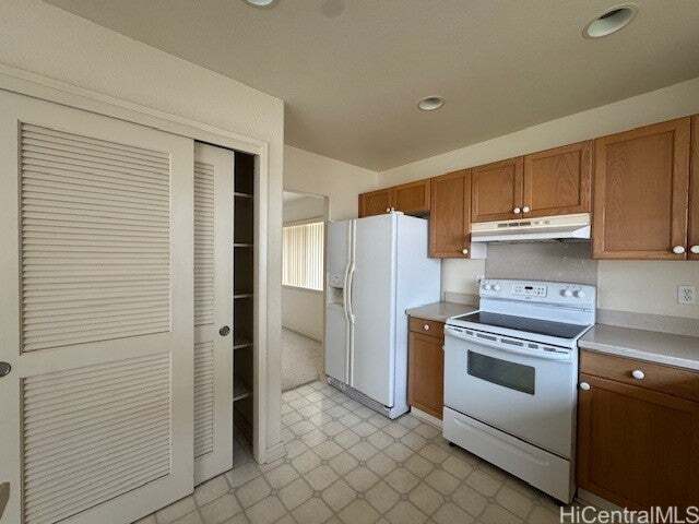 Building Photo - 95-210-210 Maka?ika?i Pl