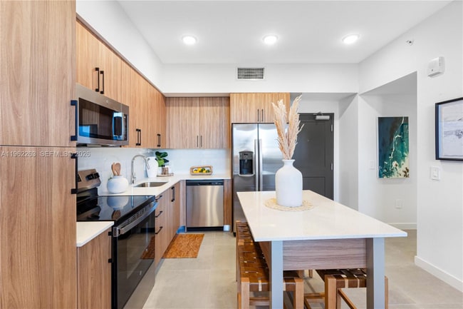 Photo - 208 N Federal Hwy Townhome