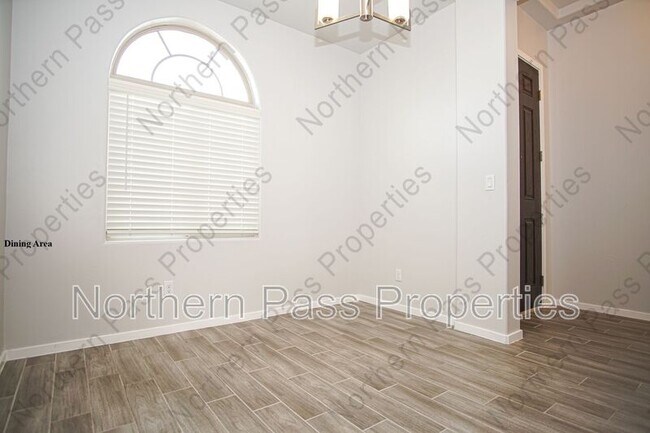 Building Photo - 13717 Eccles Rd