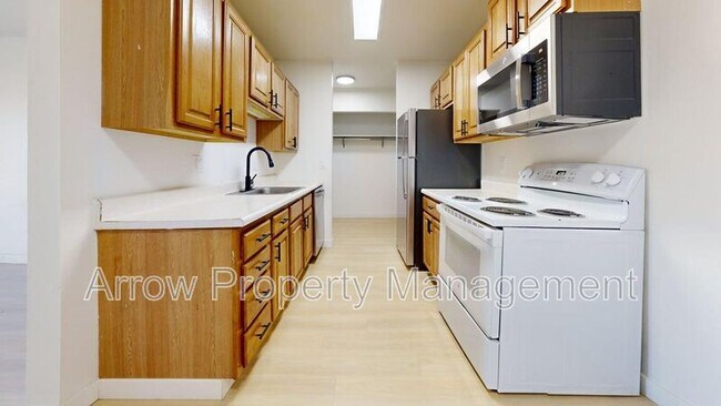 Foto del edificio - 215 E Arbor Ave