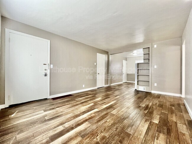 Foto del edificio - 1193 Ottillia St SE