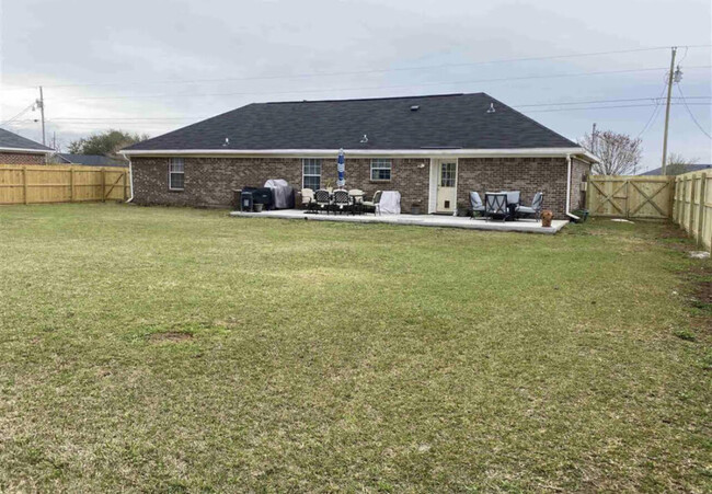 Building Photo - Brook Hollow - Summerdale