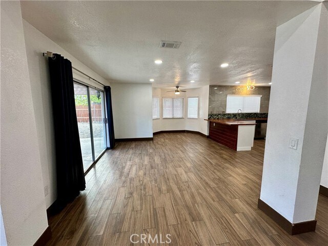 Foto del edificio - 14217 Heritage Ct