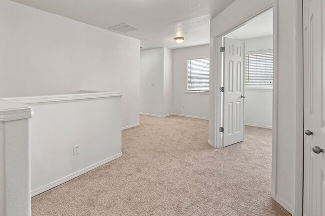 Foto del edificio - 1611 SW San Mateo Terrace