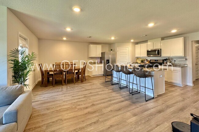 Building Photo - 4659 Honor Guard Wy