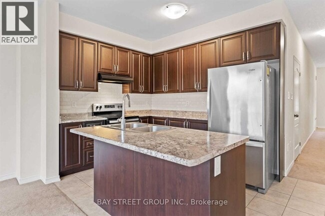 Building Photo - 7735 Shadbush Ln