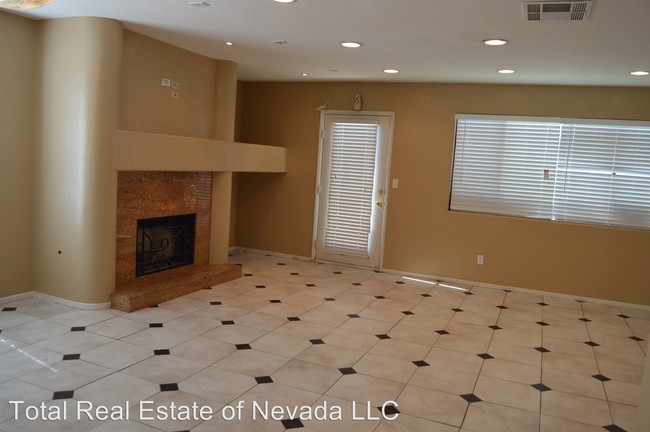 Building Photo - 2917 Broken Willow Cir