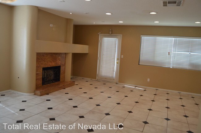 Foto del edificio - 2917 Broken Willow Cir