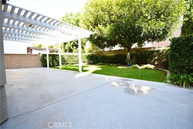 Foto del edificio - 24411 Silver Spur Ln
