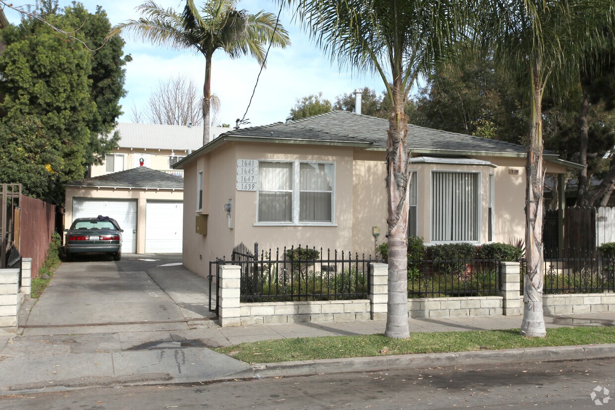 Foto principal - 1639 E 5th St