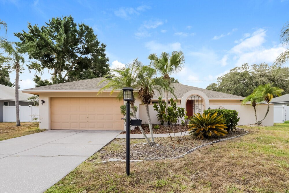 Primary Photo - 9313 Pebble Creek Dr