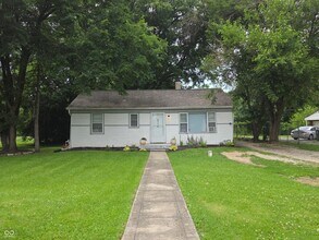 Building Photo - 6104 Bettcher Ave