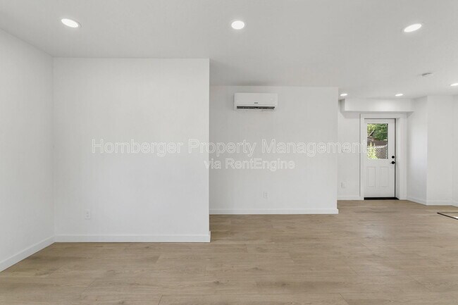 Foto del edificio - 1503 E Marietta Ave