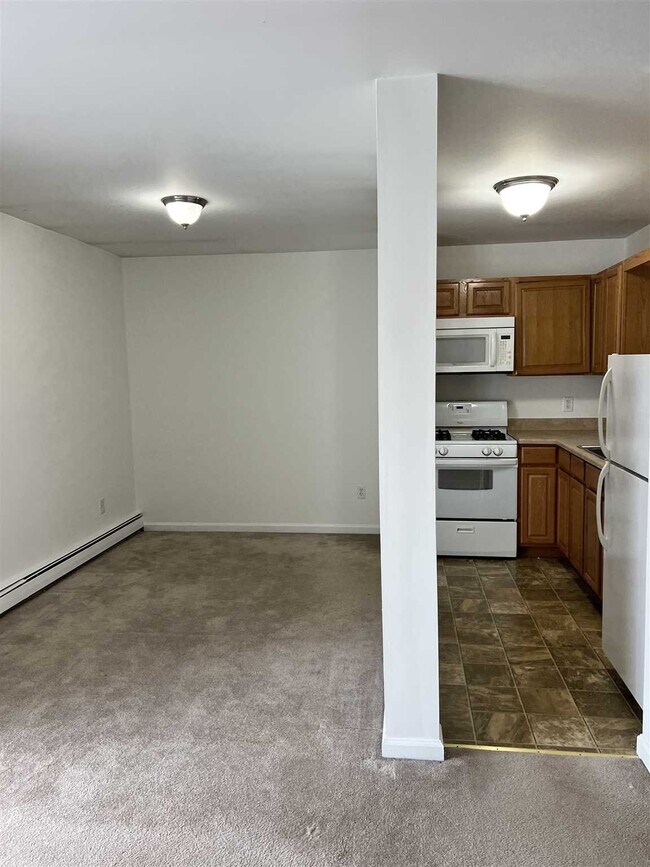 14 Fern Ct Unit K, Fishkill, NY 12524 Condo for Rent in Fishkill, NY