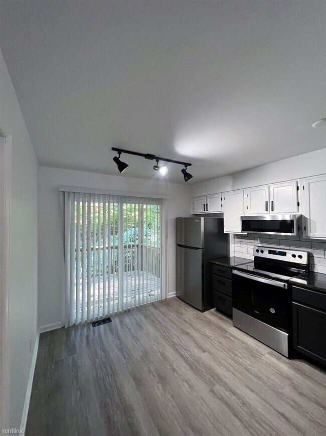 Foto del edificio - 2 br, 1 bath House - 347 W Oak Ave Apt A