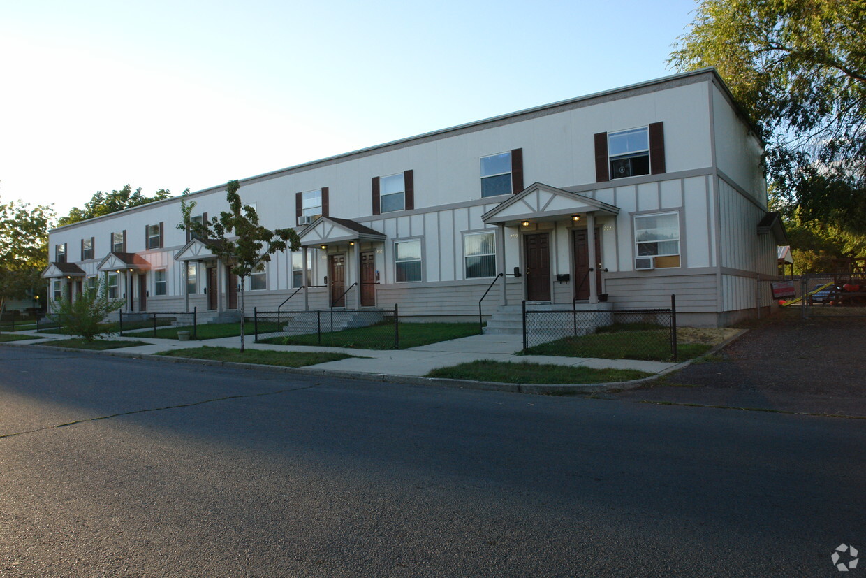 Foto del edificio - Pacific Apartments