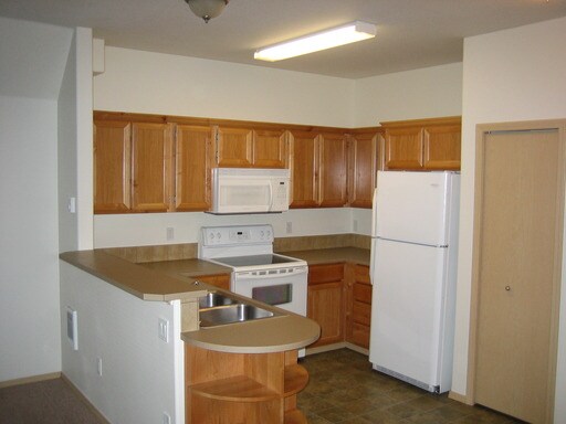 Foto del edificio - 3760 Amber St NE
