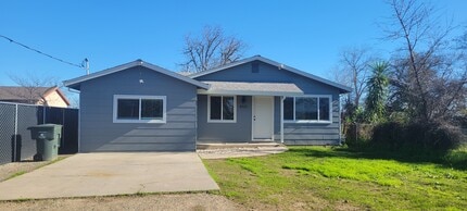 Building Photo - 4525 Ardmore Ave