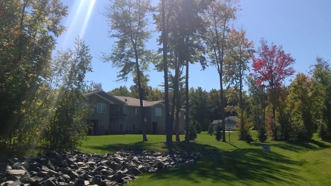 Building Photo - Timber Creek