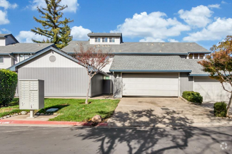 Building Photo - 8043 Briar Ridge Ln