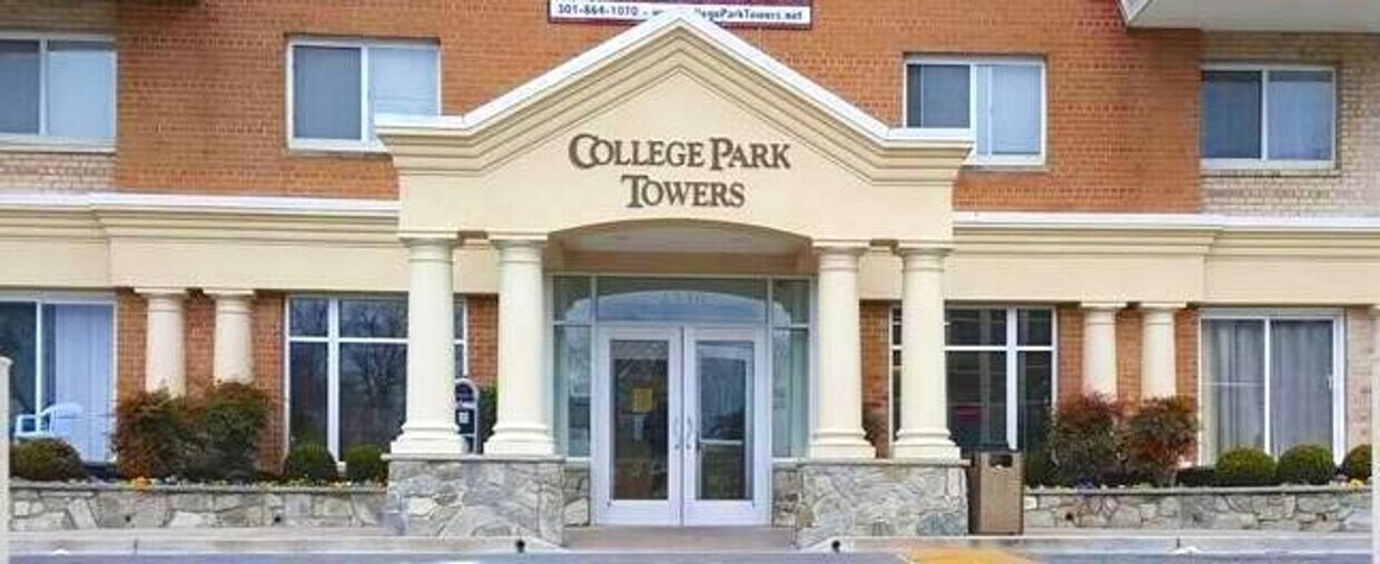 Primary Photo - SUNNY & SPACIOUS 2 BR CONDO IS AVAILABLE I...