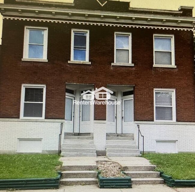 Building Photo - 520 Fassen St