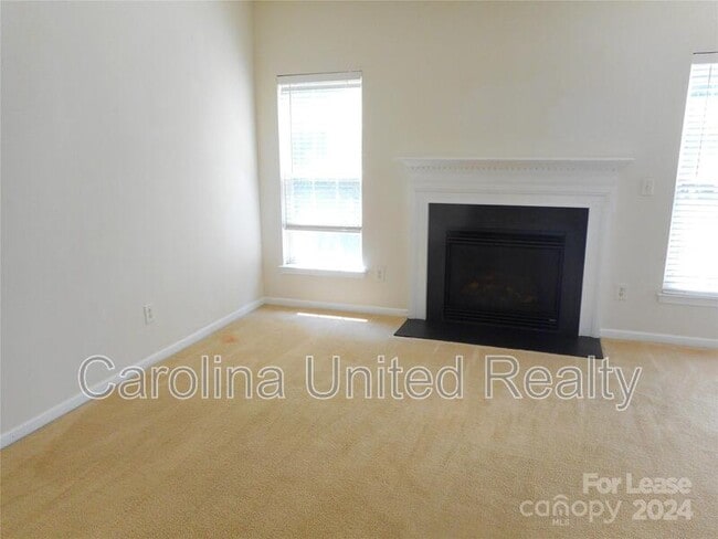 Building Photo - 1058 Pepperwood Pl