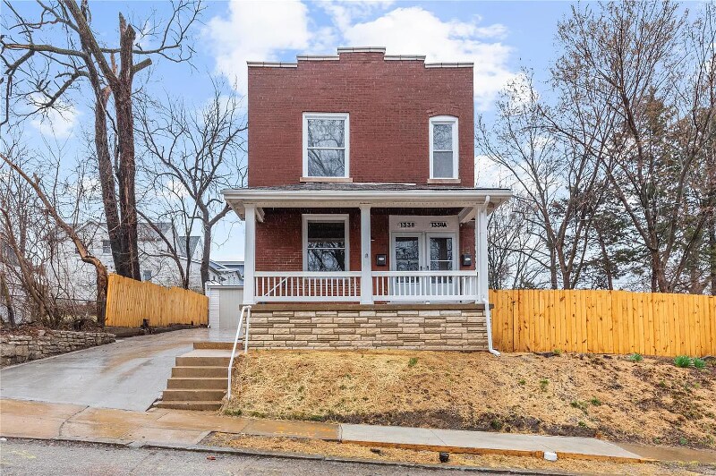 Primary Photo - 1338 Central Ave