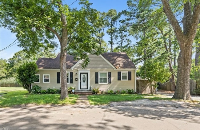 Building Photo - 3343 Clark Cir