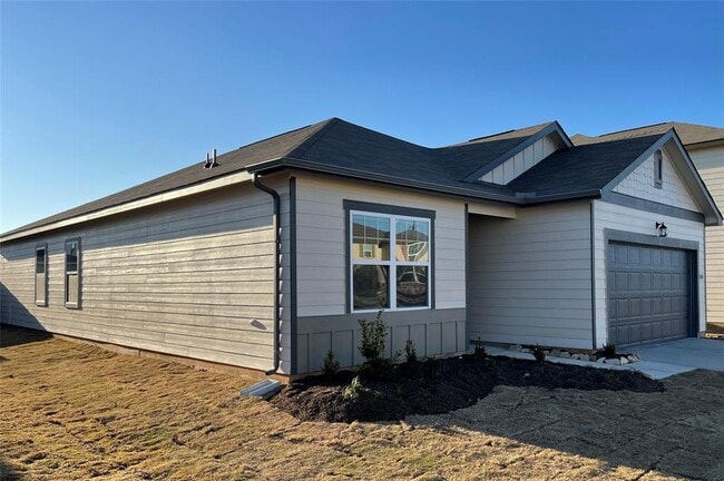 Building Photo - 1004 Lacebark Pne Ln