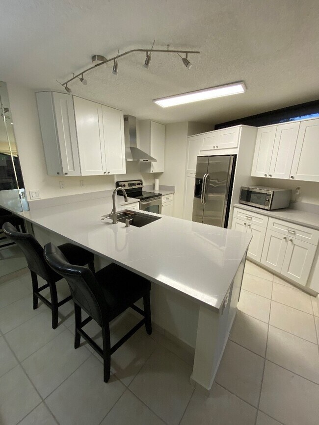 Foto del edificio - 8368 Trent Ct