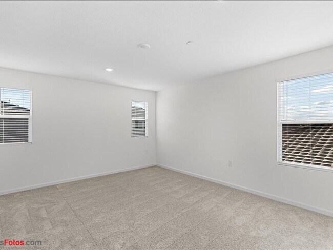 Foto del edificio - **** MOVE IN SPECIAL- 1/2 OFF FIRST MONTH ...