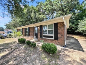 Building Photo - 2909 Caffey St