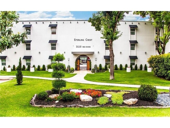 Foto del edificio - 3110 Red River St