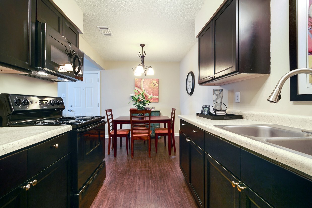 The Waterford Apartments Apartments in Little Rock, AR