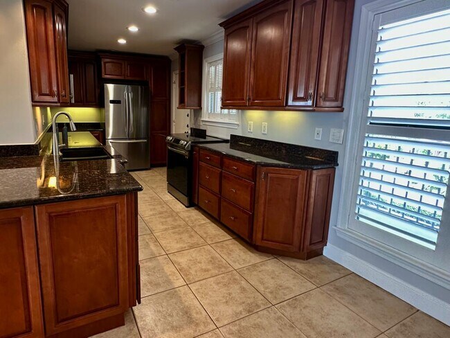 Foto del edificio - 624 SW St Lucie Crescent