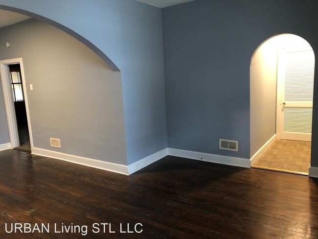 Building Photo - 2 br, 1 bath House - 4436 Ellenwood Ave