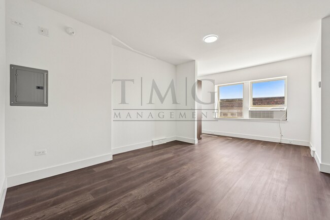 Foto del edificio - Sleek, Bright & Brand New — Stylish Studio...
